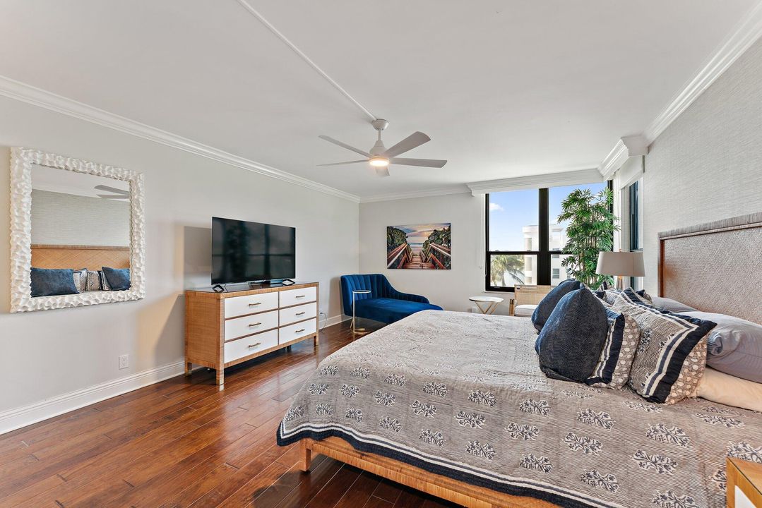 For Sale: $2,350,000 (2 beds, 2 baths, 2358 Square Feet)