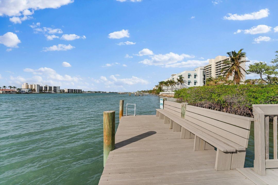 For Sale: $2,350,000 (2 beds, 2 baths, 2358 Square Feet)