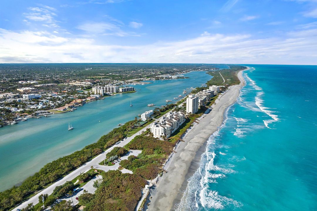 For Sale: $2,350,000 (2 beds, 2 baths, 2358 Square Feet)