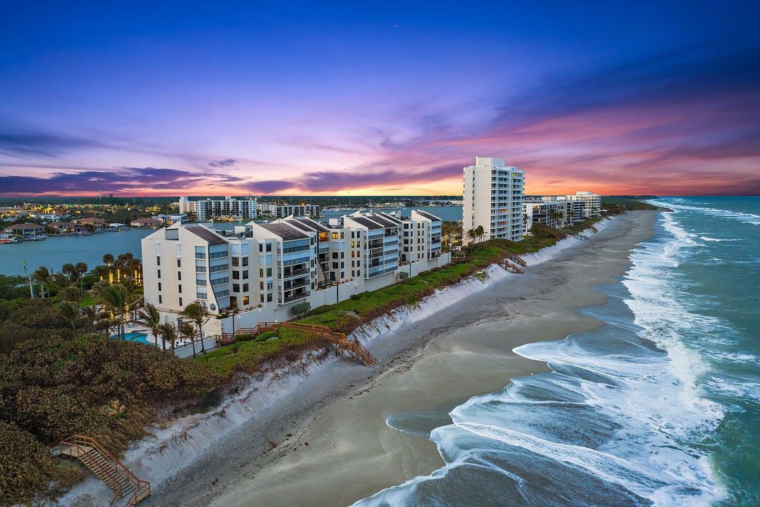 For Sale: $2,350,000 (2 beds, 2 baths, 2358 Square Feet)