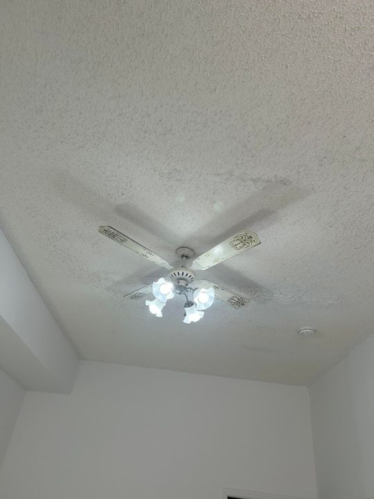 For Rent: $1,195 (1 beds, 1 baths, 653 Square Feet)