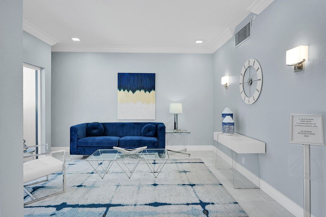 For Rent: $2,750 (2 beds, 2 baths, 1050 Square Feet)