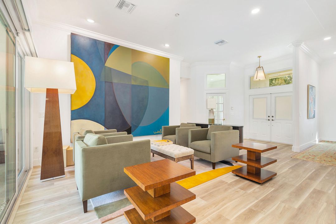 待售: $2,500,000 (4 贝兹, 3 浴室, 2733 平方英尺)