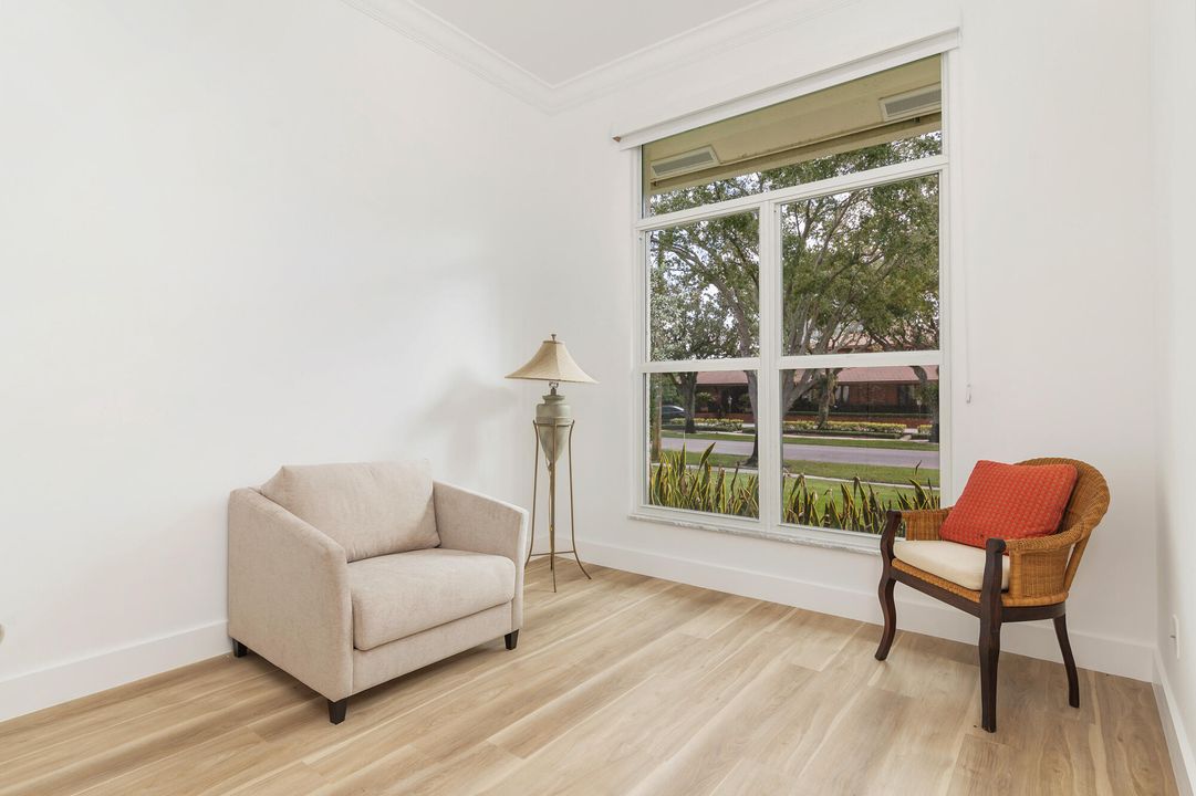 待售: $2,500,000 (4 贝兹, 3 浴室, 2733 平方英尺)