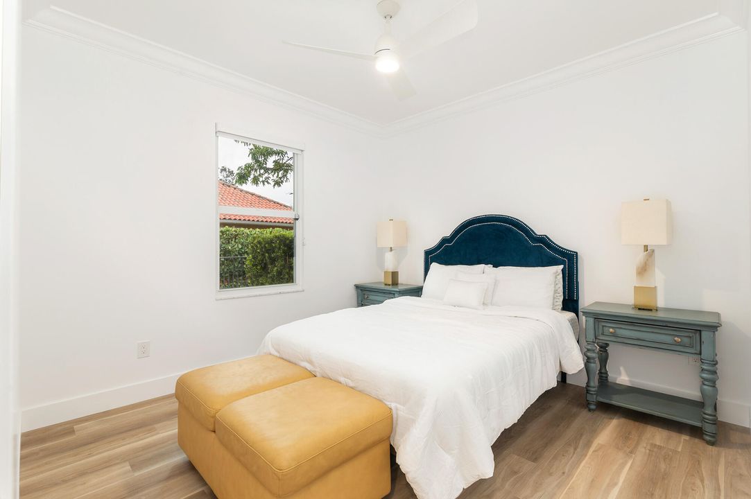 待售: $2,500,000 (4 贝兹, 3 浴室, 2733 平方英尺)