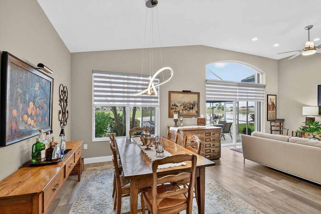 For Sale: $525,000 (3 beds, 3 baths, 2116 Square Feet)