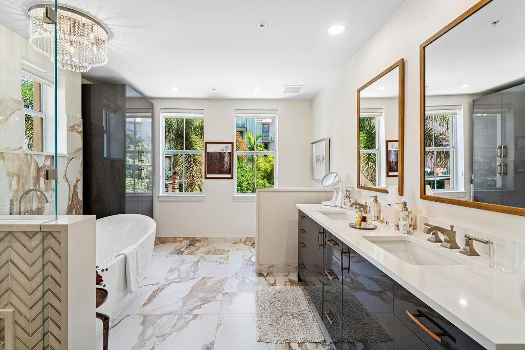 待售: $1,295,000 (3 贝兹, 2 浴室, 2038 平方英尺)