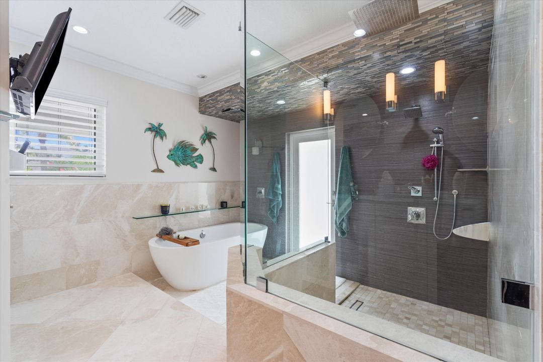 For Rent: $29,500 (4 beds, 2 baths, 2724 Square Feet)