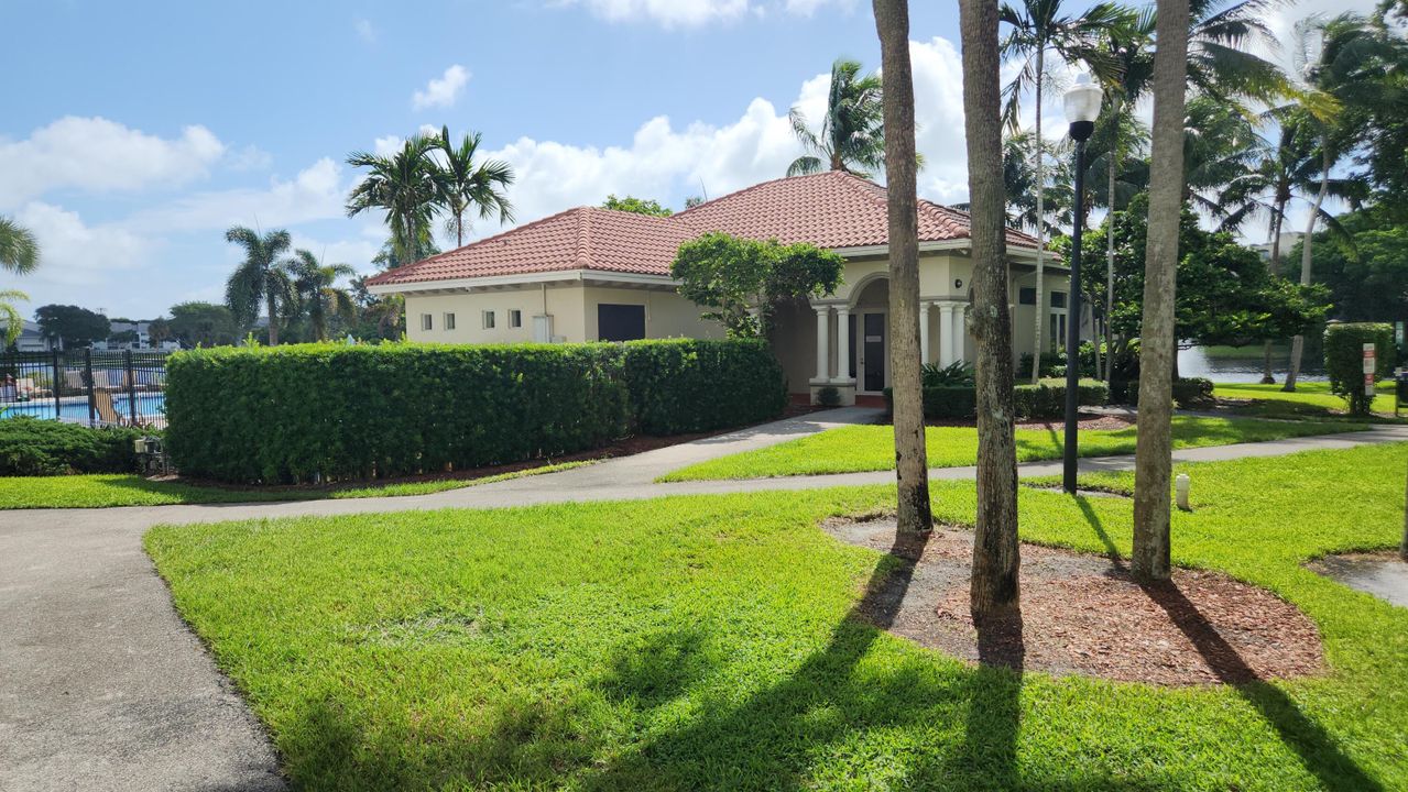 В аренду: $5,500 (2 спален, 2 ванн, 1160 Квадратных фут)