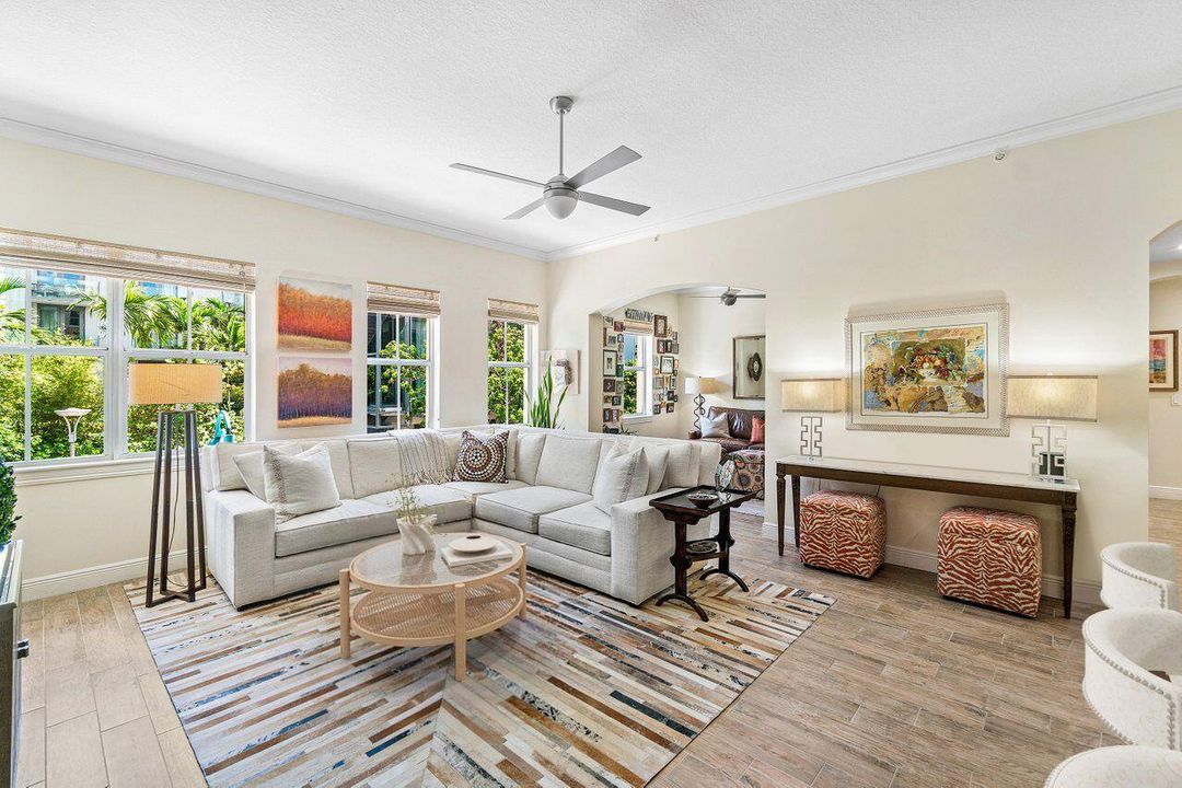 待售: $1,295,000 (3 贝兹, 2 浴室, 2038 平方英尺)