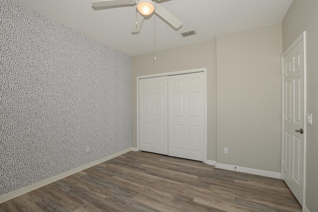 For Sale: $525,000 (4 beds, 3 baths, 2727 Square Feet)