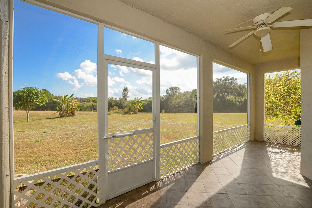 For Sale: $525,000 (4 beds, 3 baths, 2727 Square Feet)