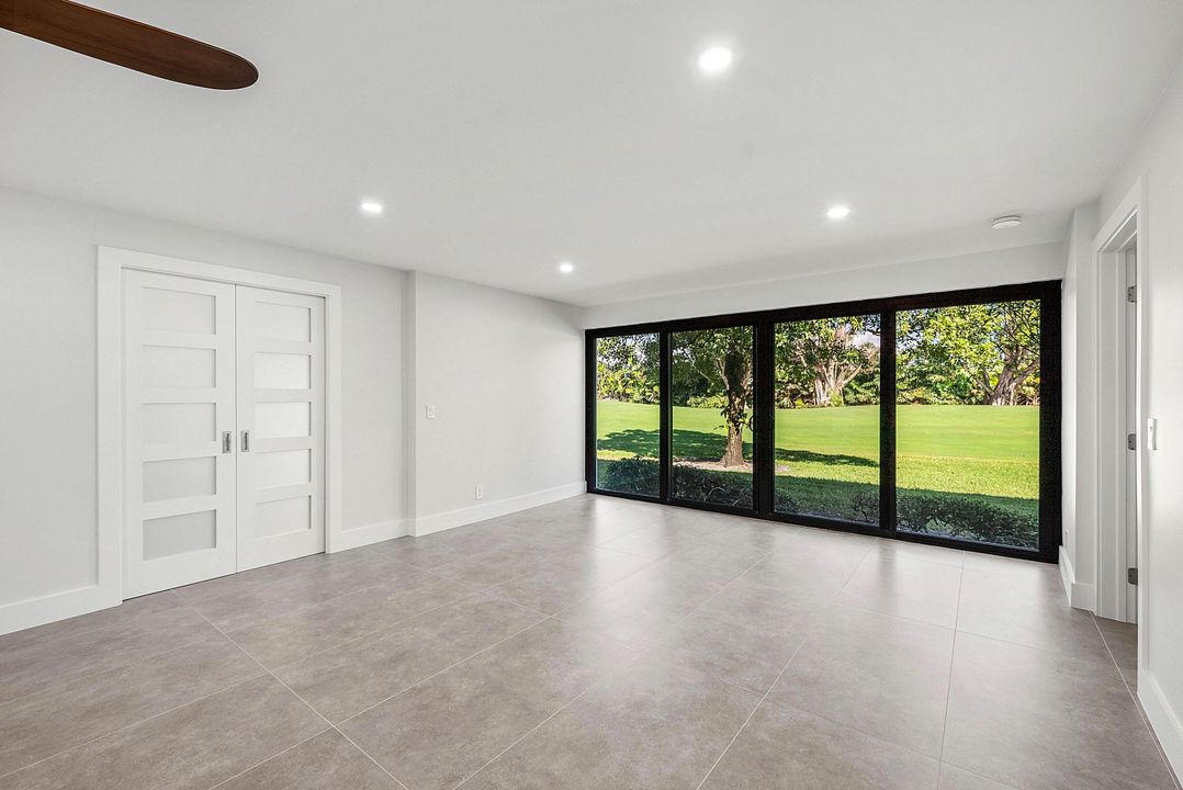 For Sale: $760,000 (3 beds, 2 baths, 1958 Square Feet)