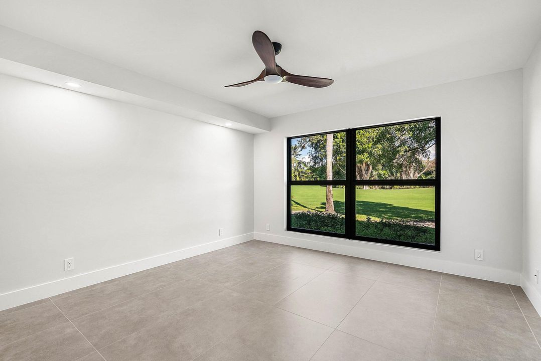 For Sale: $760,000 (3 beds, 2 baths, 1958 Square Feet)