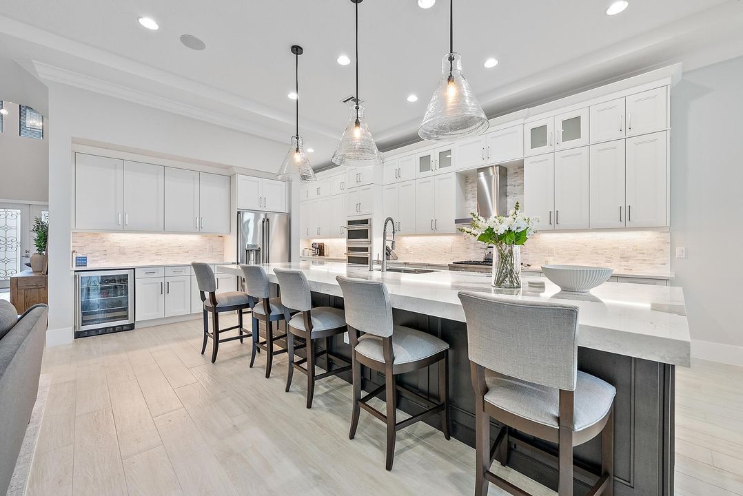 待售: $3,550,000 (5 贝兹, 5 浴室, 4359 平方英尺)