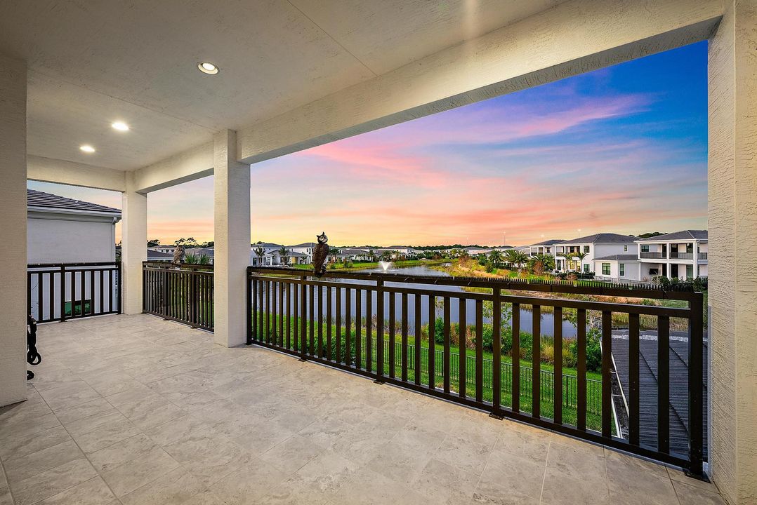 待售: $3,550,000 (5 贝兹, 5 浴室, 4359 平方英尺)