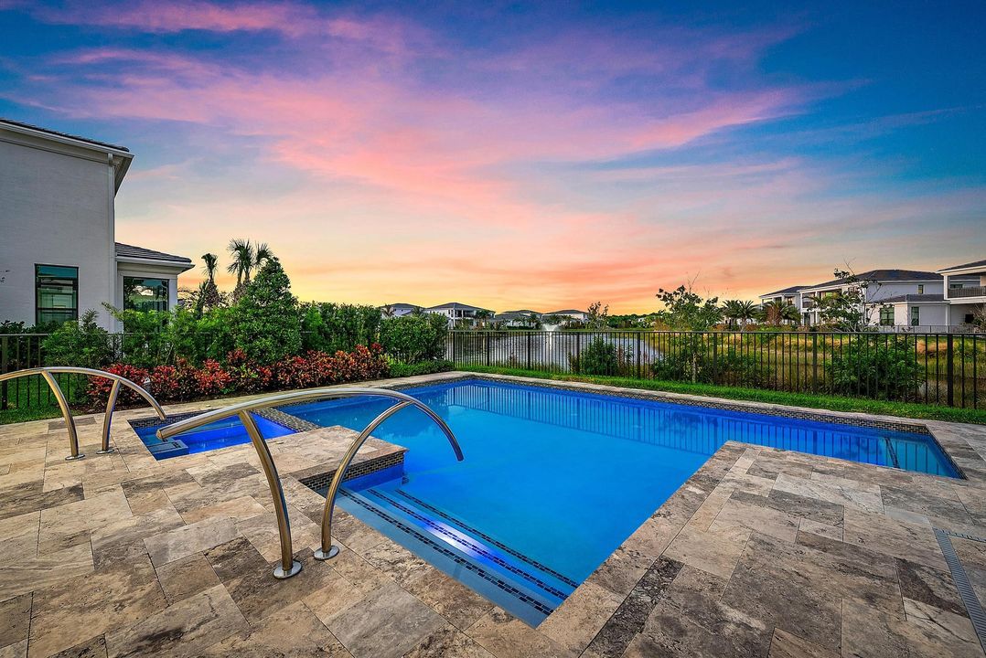 待售: $3,550,000 (5 贝兹, 5 浴室, 4359 平方英尺)