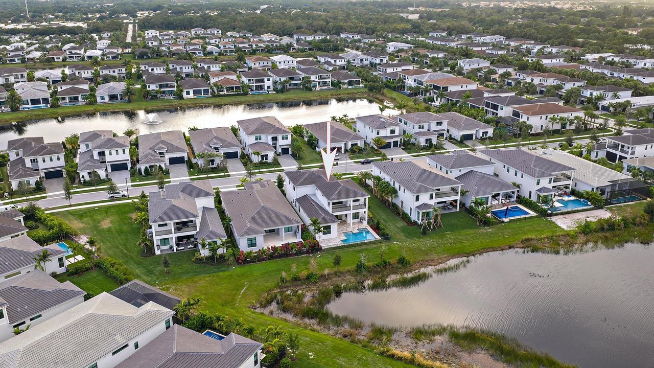 待售: $3,550,000 (5 贝兹, 5 浴室, 4359 平方英尺)