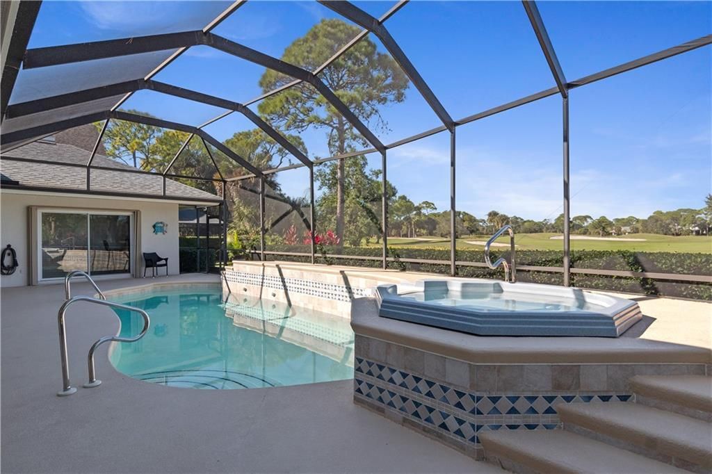 For Sale: $800,000 (4 beds, 3 baths, 3043 Square Feet)