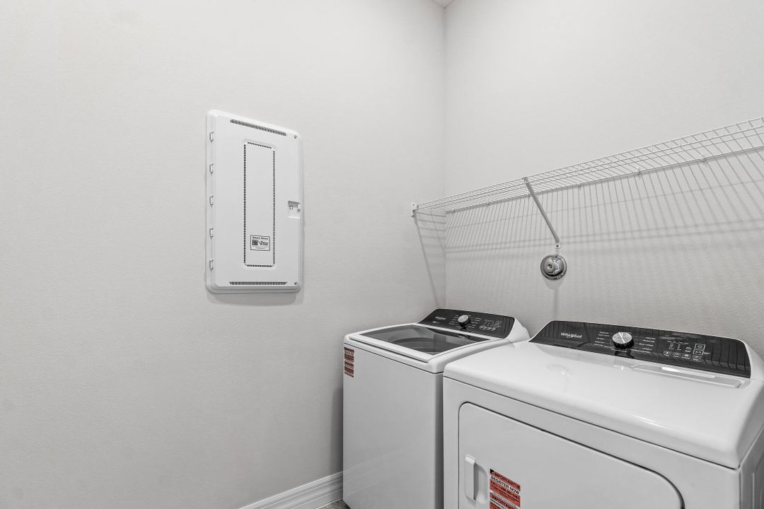 For Rent: $9,550 (3 beds, 2 baths, 2096 Square Feet)