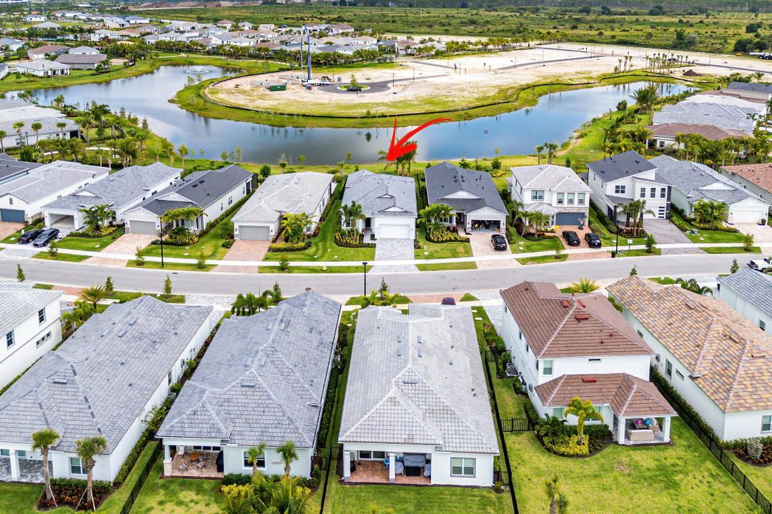 For Rent: $9,550 (3 beds, 2 baths, 2096 Square Feet)