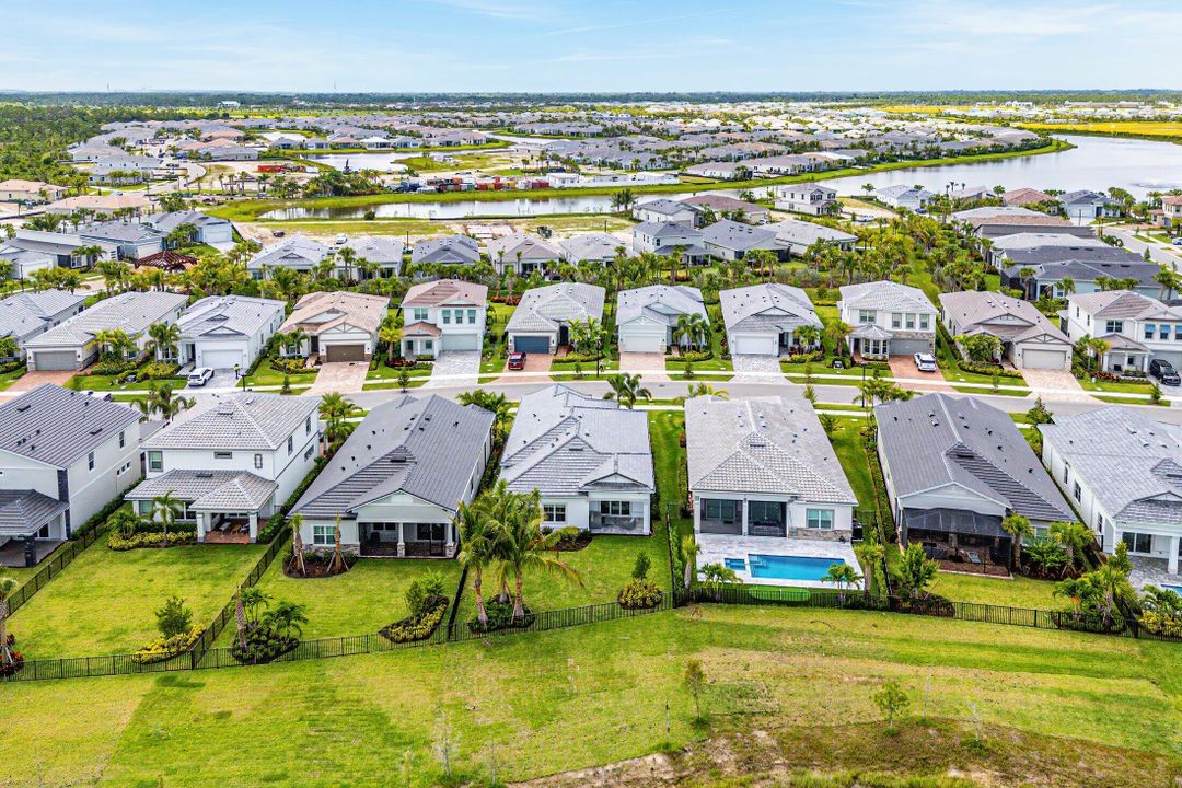 For Rent: $9,550 (3 beds, 2 baths, 2096 Square Feet)