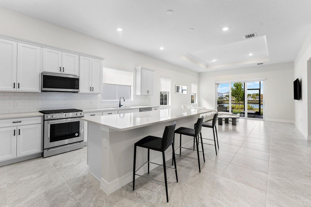 For Rent: $9,550 (3 beds, 2 baths, 2096 Square Feet)