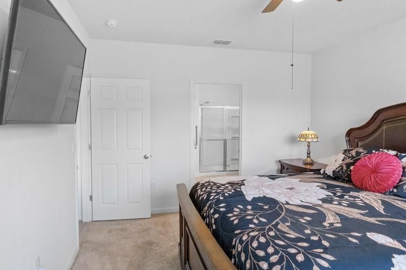 For Sale: $365,000 (4 beds, 2 baths, 1851 Square Feet)