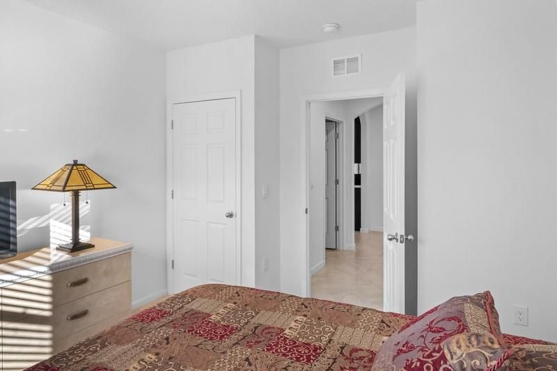 For Sale: $365,000 (4 beds, 2 baths, 1851 Square Feet)