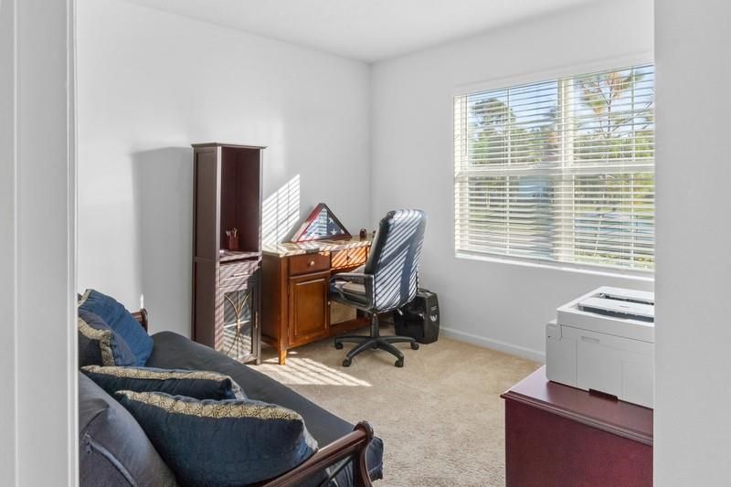 For Sale: $365,000 (4 beds, 2 baths, 1851 Square Feet)