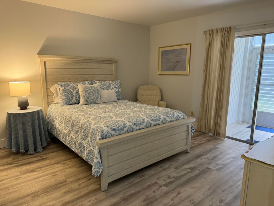 В аренду: $1,700 (2 спален, 2 ванн, 1000 Квадратных фут)