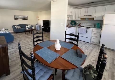 В аренду: $1,700 (2 спален, 2 ванн, 1000 Квадратных фут)