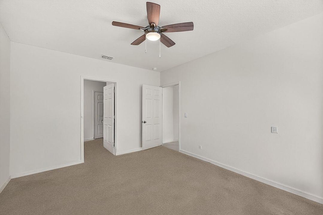 For Sale: $375,000 (4 beds, 2 baths, 1875 Square Feet)