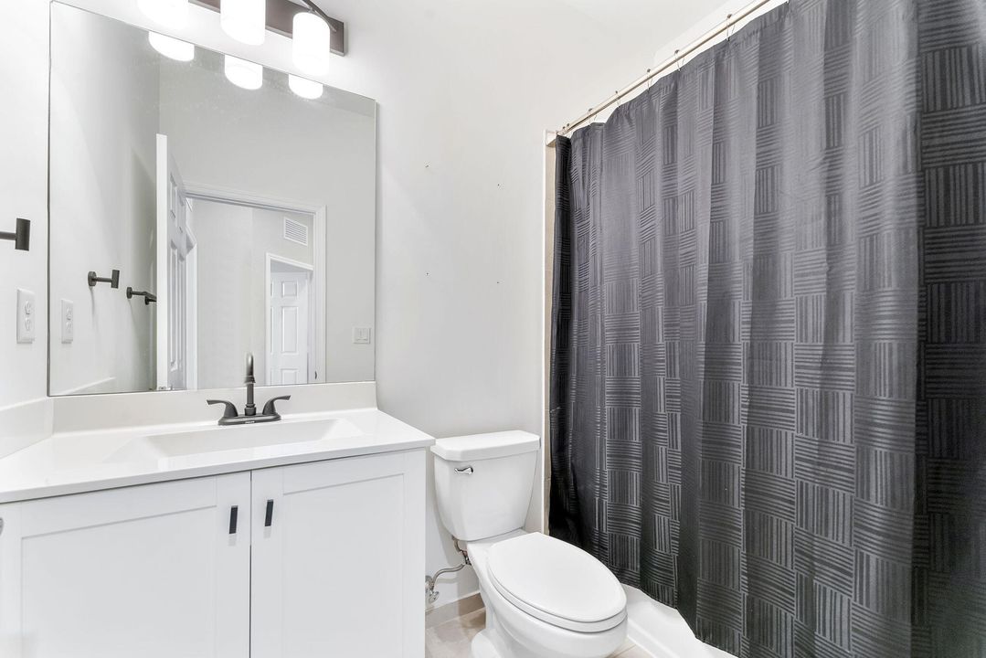 For Sale: $465,000 (3 beds, 2 baths, 1642 Square Feet)