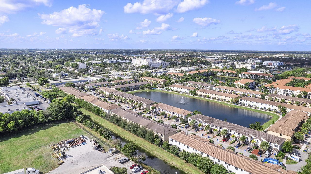 For Sale: $465,000 (3 beds, 2 baths, 1642 Square Feet)