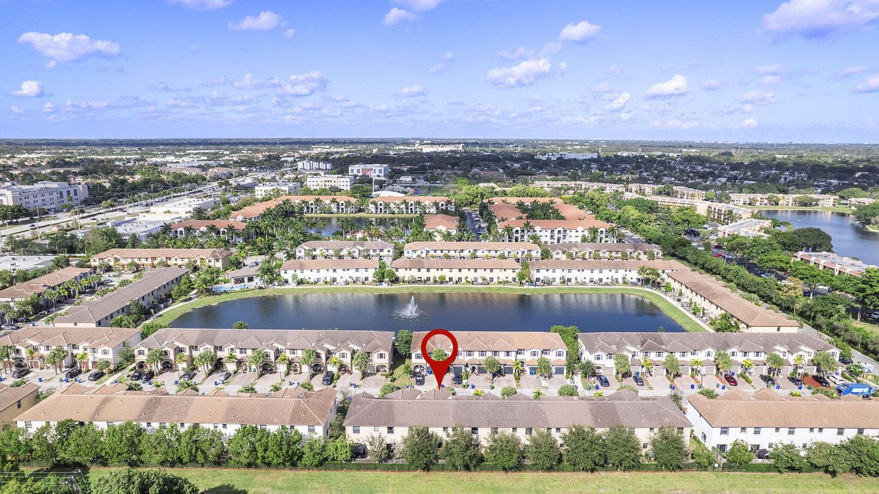 For Sale: $465,000 (3 beds, 2 baths, 1642 Square Feet)