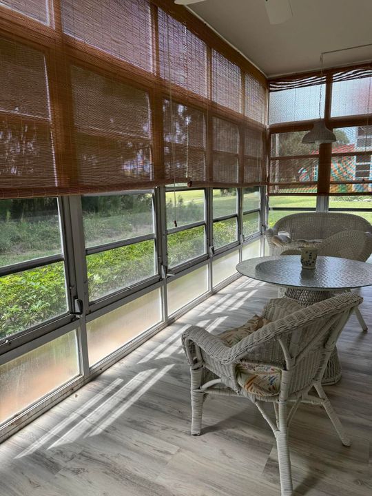 В аренду: $1,700 (2 спален, 2 ванн, 1000 Квадратных фут)