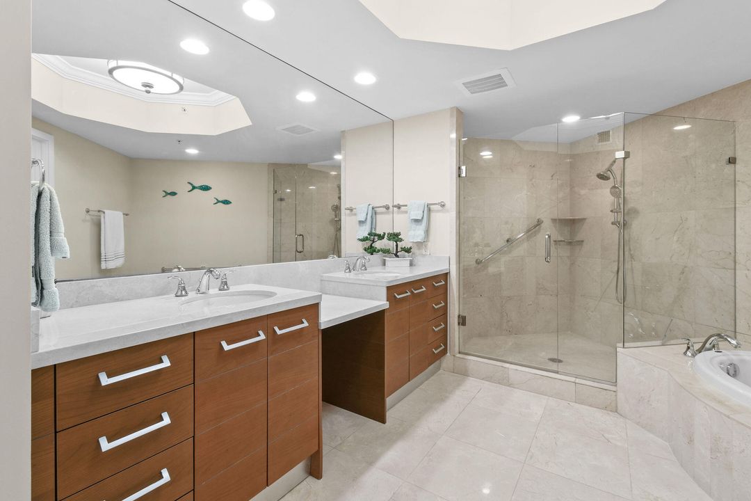 出租: $7,000 (3 贝兹, 3 浴室, 2388 平方英尺)