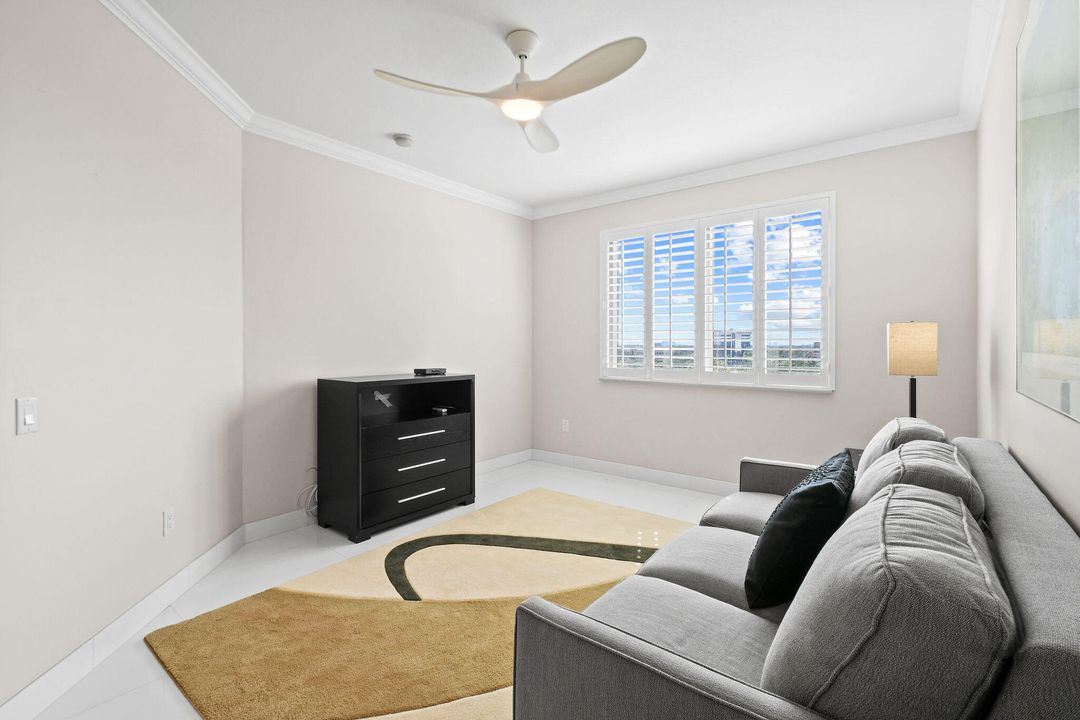 出租: $7,000 (3 贝兹, 3 浴室, 2388 平方英尺)