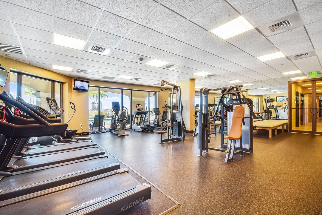 出租: $7,000 (3 贝兹, 3 浴室, 2388 平方英尺)