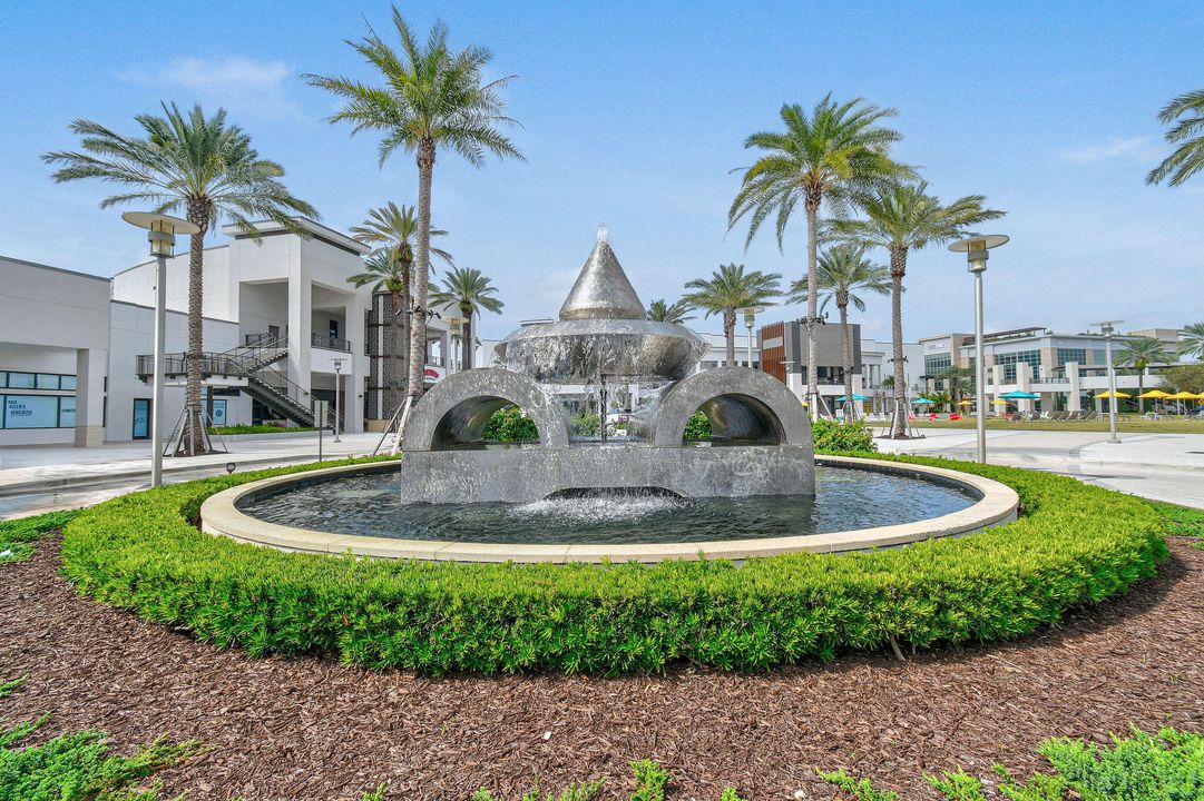 出租: $7,000 (3 贝兹, 3 浴室, 2388 平方英尺)