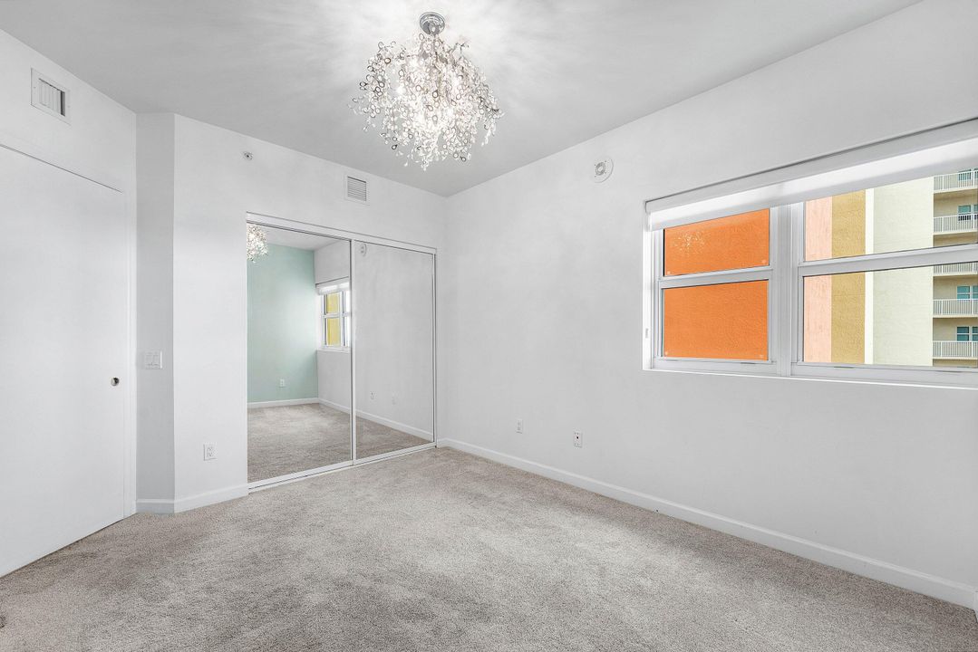 For Sale: $685,000 (3 beds, 3 baths, 1788 Square Feet)