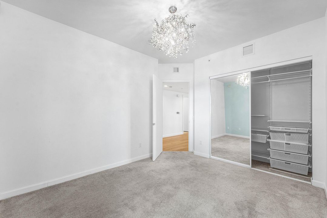 For Sale: $685,000 (3 beds, 3 baths, 1788 Square Feet)