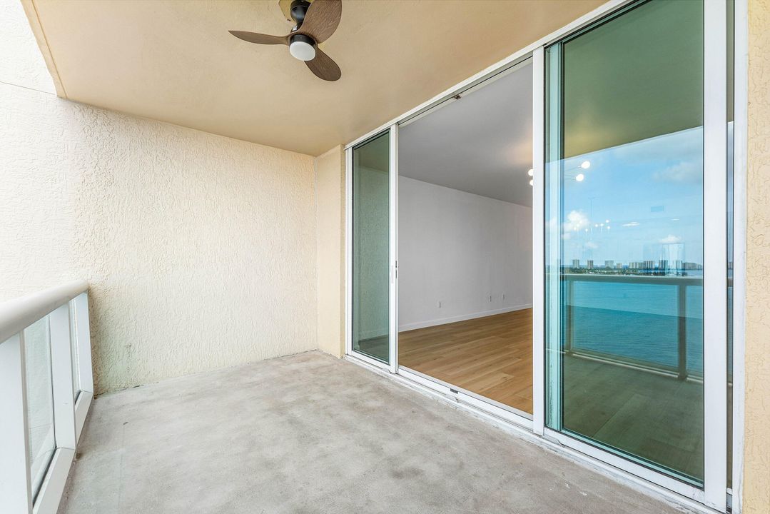 For Sale: $685,000 (3 beds, 3 baths, 1788 Square Feet)