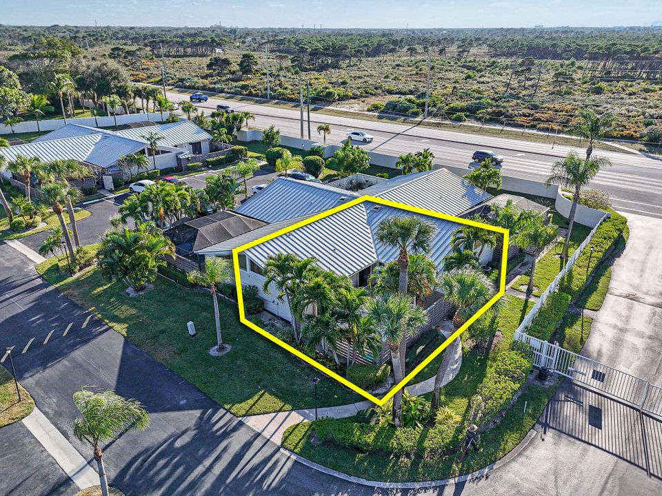 出租: $3,500 (2 贝兹, 2 浴室, 1100 平方英尺)