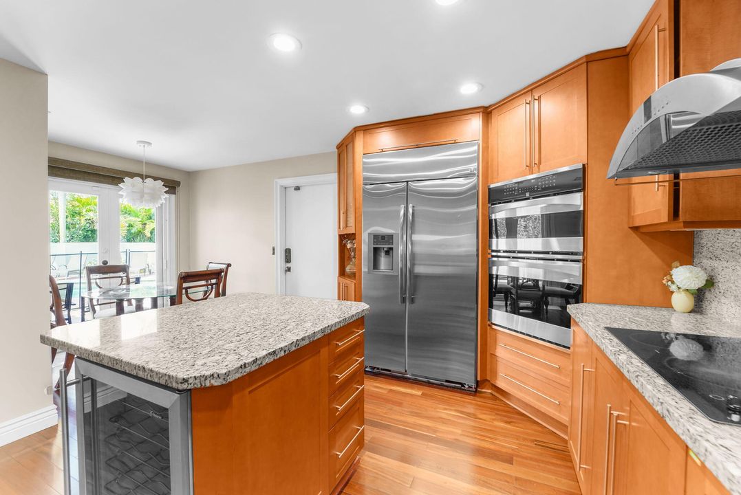 For Sale: $1,250,000 (3 beds, 2 baths, 2032 Square Feet)