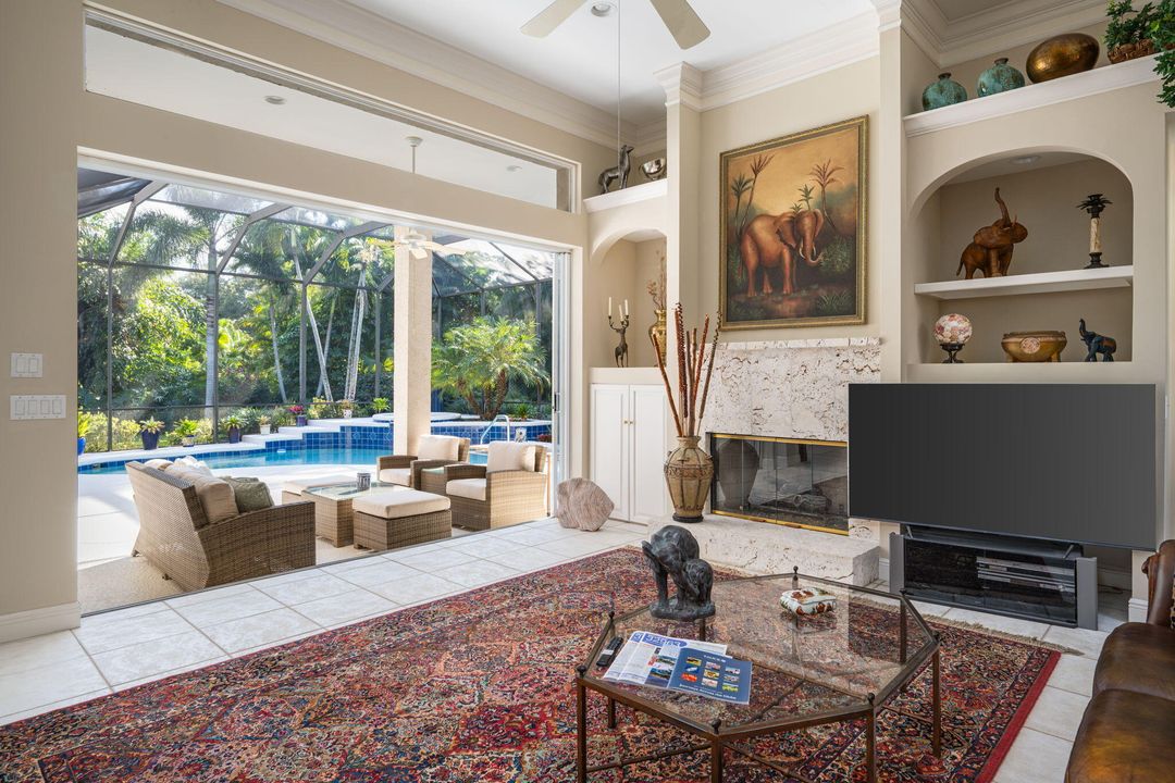 Active With Contract: $1,143,000 (3 beds, 3 baths, 3297 Square Feet)