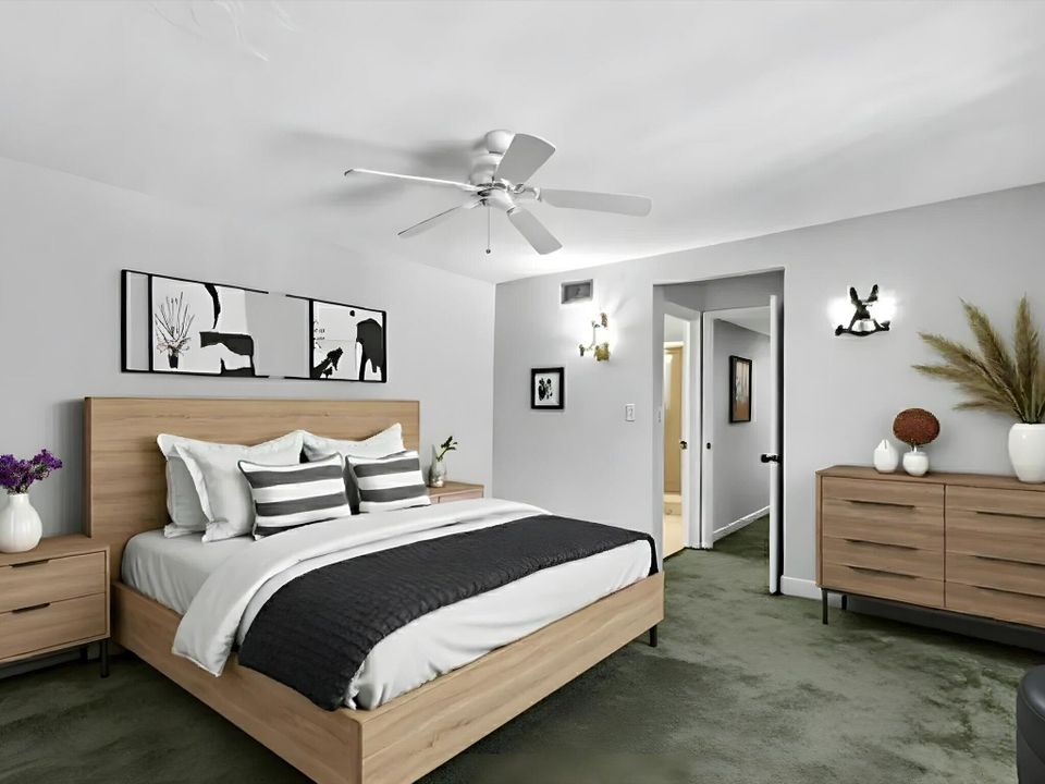 For Sale: $400,000 (3 beds, 2 baths, 1810 Square Feet)