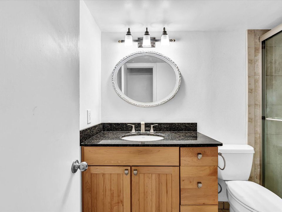 For Sale: $400,000 (3 beds, 2 baths, 1810 Square Feet)