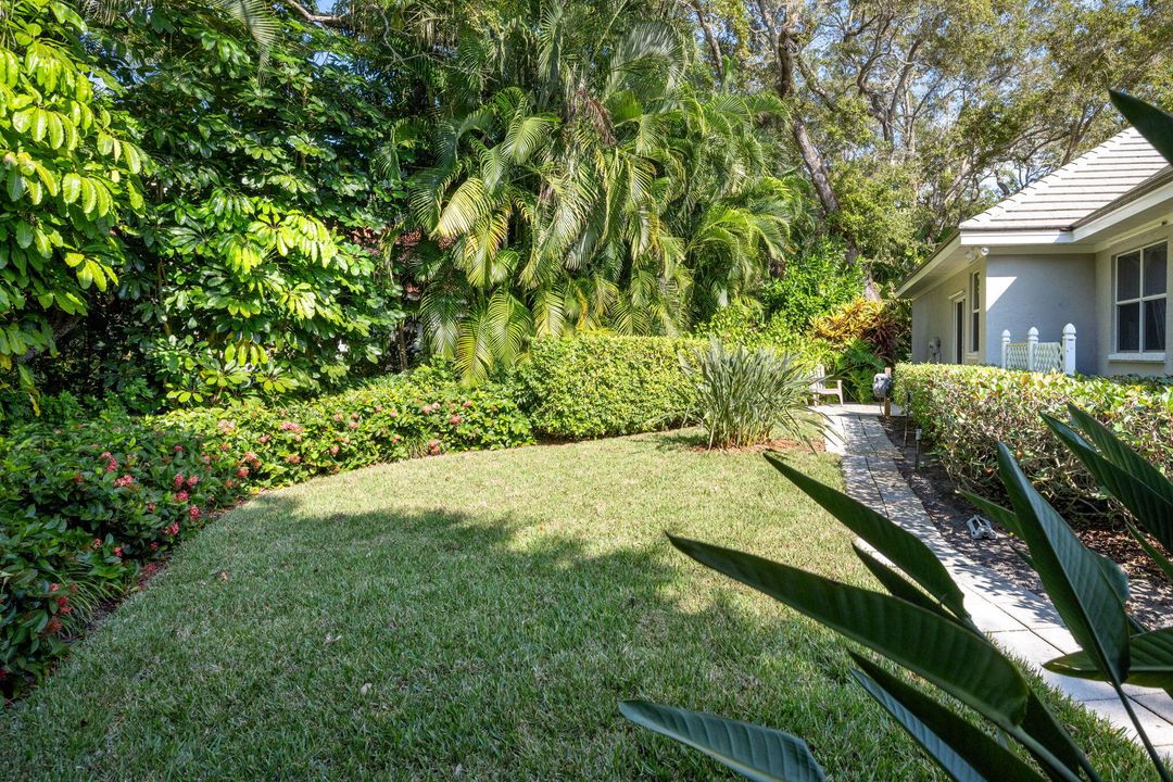 Active With Contract: $1,143,000 (3 beds, 3 baths, 3297 Square Feet)